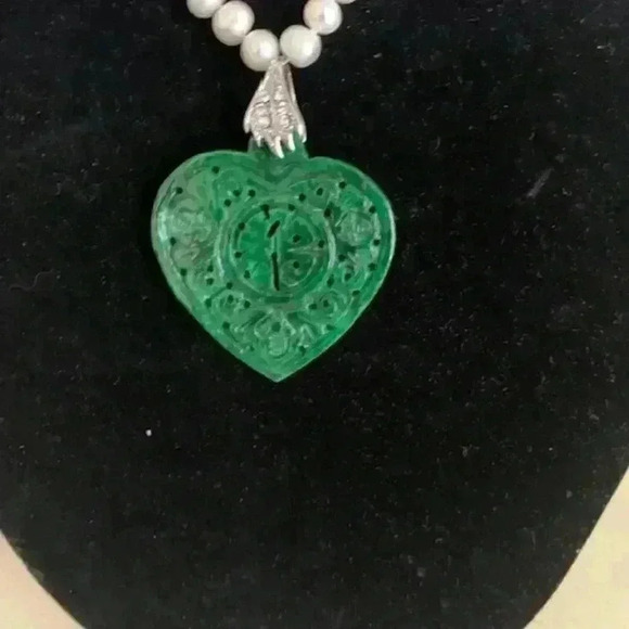 jade heart ,necklace with natural pearls vintage - Picture 2 of 6